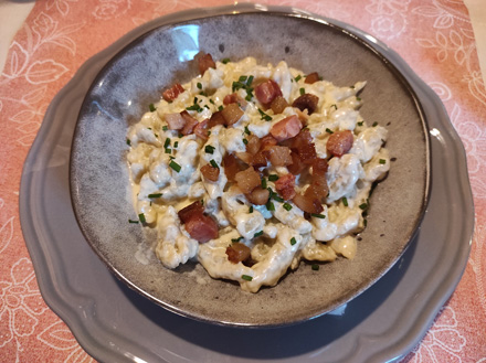Slovakian dumplings with bacon and goats cheese