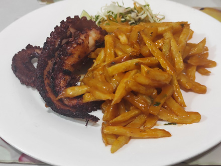 Octopus and masala chips